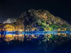 -星湖旅游景区七星岩