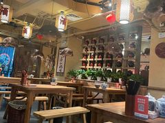 -泥糊破店小酒馆·团建聚餐(南京西路店)