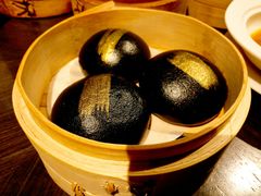 黑金流沙包-万丽轩·粤菜(王府井金茂万丽酒店)