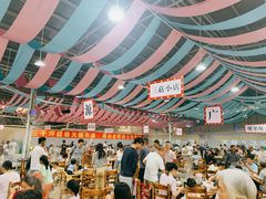 大堂-三千坪超级火锅市场·土灶牛肉火锅