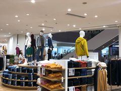 -优衣库(青岛万象城店)