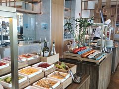 自助取餐区-三迪希尔顿酒店欢厨自助餐厅·高空闽江全景