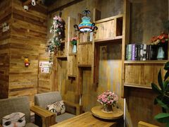 -雨舍咖啡(汉神购物广场咖啡街区店)