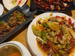 -隔壁老王·家常云南菜(花巷店)