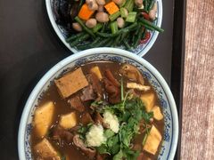 卤煮火烧-门框胡同百年卤煮(新街口店)