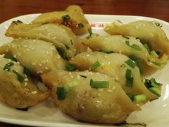 -小姜锅贴(凤凰街店)