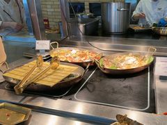 -圣丰索菲特·2 On 988 Café 自助餐厅