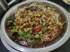 -周良天山牛杂城(天山路总店)