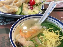 -长人馄饨铺(解放街店)