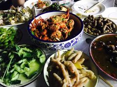 -虾弄弄海派小龙虾·牛羊蝎子火锅