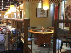 大堂-锅来乐地锅鸡(安亭店)