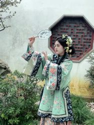 -一揽芳华汉服旗袍体验馆(拙政园店)
