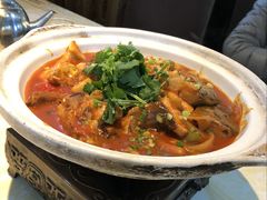 -魏铭鱼头捞饭(晋阳路店)