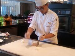 -圣丰索菲特·2 On 988 Café 自助餐厅