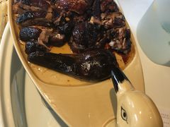 -八府香鸭·啫啫煲(华山路店)