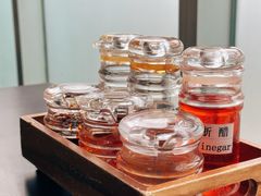 -大头虾越式风味餐厅(光明广场店)