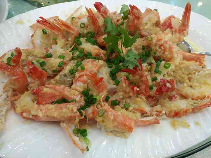 渔家庄海鲜酒楼(红旗中路店)-"[薄荷]环境:环境还好,过得去——毕竟.