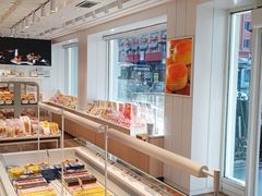 -好利来(革新店)