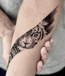-刺客纹画·纹身·洗纹身.穿孔饰品