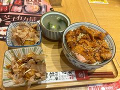 -京和风食堂·定食寿喜锅(保利樾广场店)