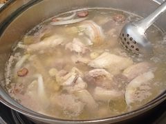 -三个椰子·现砍椰子鸡(金源CBD店)