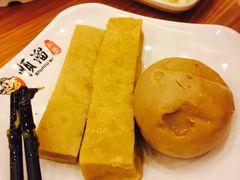 -顺溜·手工刀削面·黑金店(铜锣湾店)