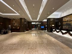 -上海西藏大厦万怡酒店Momo Cafe(徐汇店)