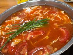 -苗侗地道红酸.酸汤鱼·酸汤牛肉