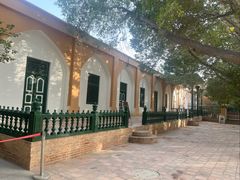 -艾提尕尔清真寺