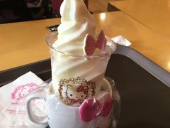 -Hello Kitty Cafe(弘大店)