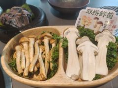-楠小云·云南鲜菌·鲜牛自助火锅(九眼桥店)