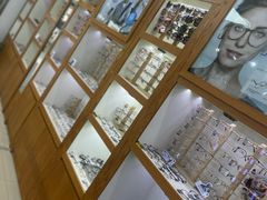-沪睛眼镜蔡司官方授权店(金桥佳林路店)