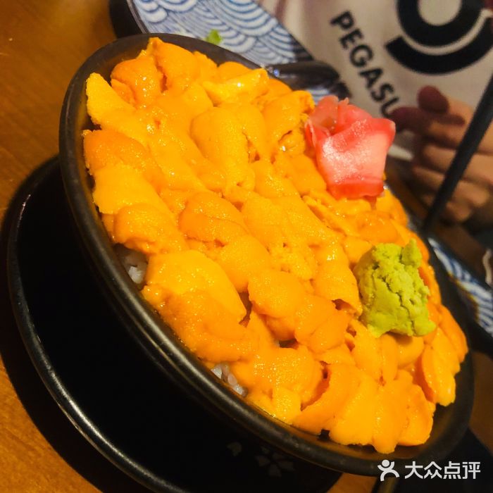 魔丼屋(日月光店)三色海胆饭图片