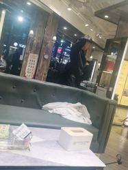 -一東造型烫发染发
