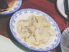 荠菜馄饨-手抄板凳江南菜(湖滨商业街店)