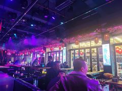 -喜鹊音乐酒馆(西街店)