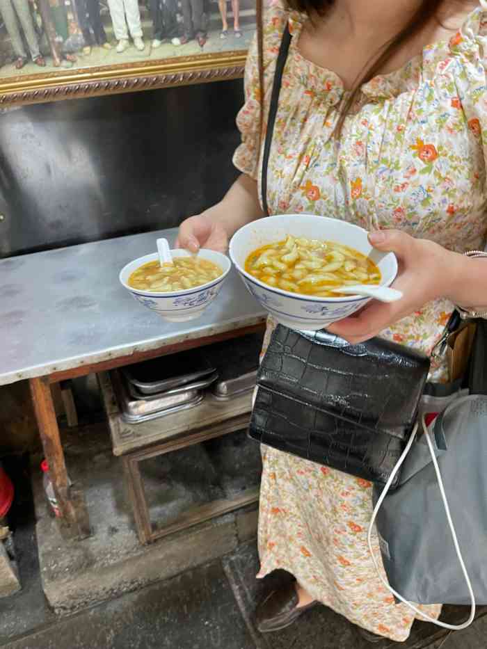 正宗113号米豆腐店-"时隔五年再次来到芙蓉镇 还是那么美 这次.