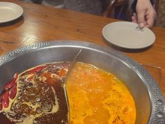 -东巴婆婆云南鱼豆花火锅(大东门店)
