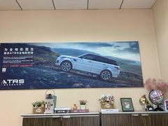 -上海伟杰·捷豹路虎4S店(闵行店)