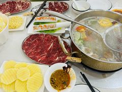 -牛百道·鲜活牛肉馆(天一店)