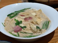 -荣小馆(杭州大厦店)