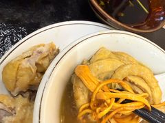 -阿山卓·野生菌火锅·纳西火塘烤肉