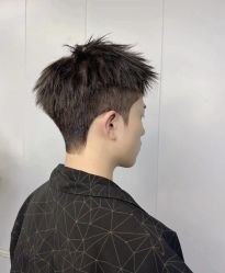 -川和潮人