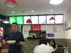 -陈记柳州螺蛳粉(大坪店)