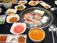 -木槿花韩式炭烤·熟成肉工坊(孙文东路店)