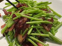-莲餐厅·湖北菜·潜江小龙虾店(愚园路店)