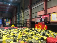 -天空之城蹦床攀岩运动馆·团建拓展·亲子游乐·生日派对(合肥店)