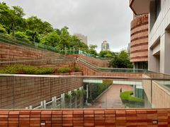 -香港大学
