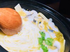 -九锅一堂酸菜鱼(新南凯德直营店)