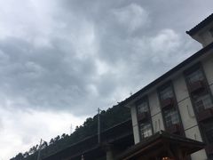-秦岭终南山公路隧道公司